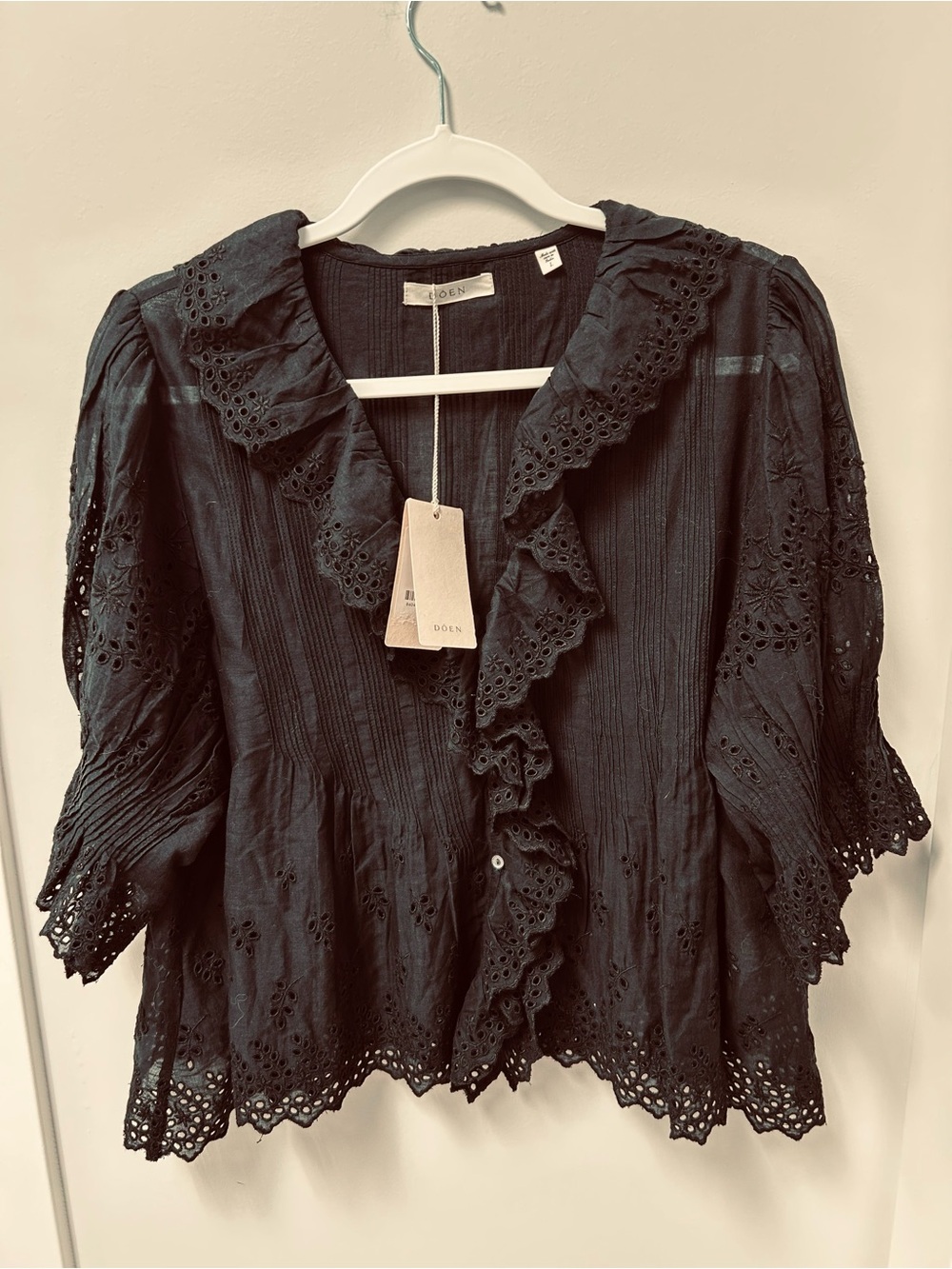 Doen Black Henri eyelet Blouse size large
